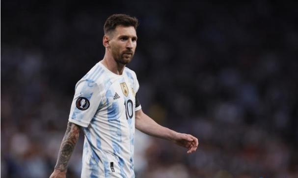 智能养老新体验：当奶奶遇上机器人“健康管家”